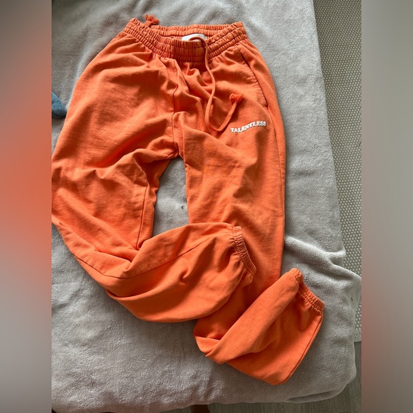 Talentless sweatpants - Picture 1 of 5